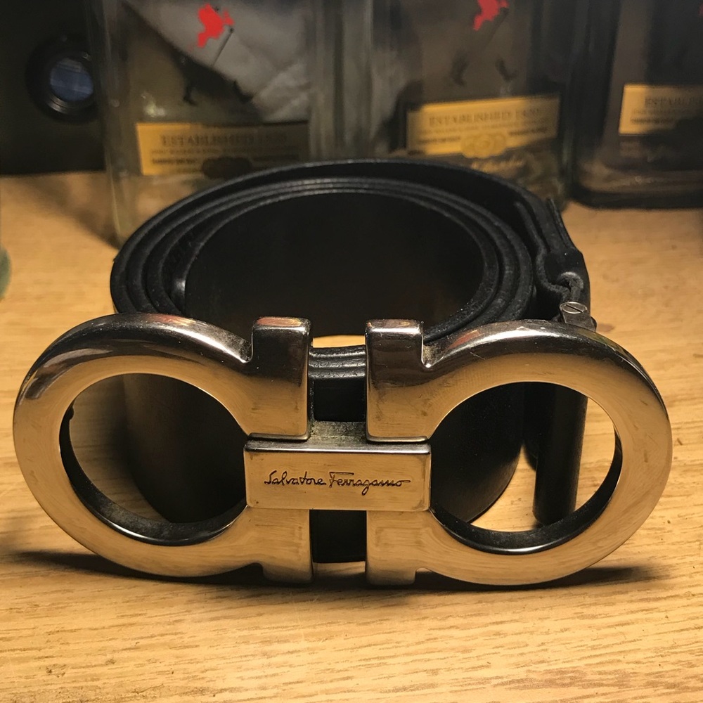 Men’s Salvatore Ferragamo Giant Gancini Belt.